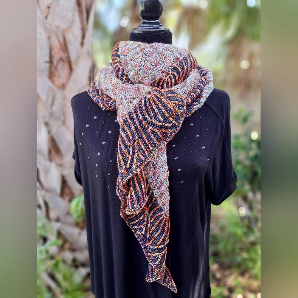 Hand Crafted OOAK Avantgarde Contemporary Reversible Knit Shawl Orange Pink - Picture 15 of 16